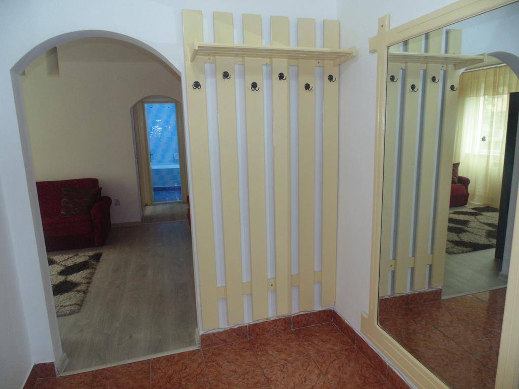 Lary Apartament Szucsáva Szoba fotó